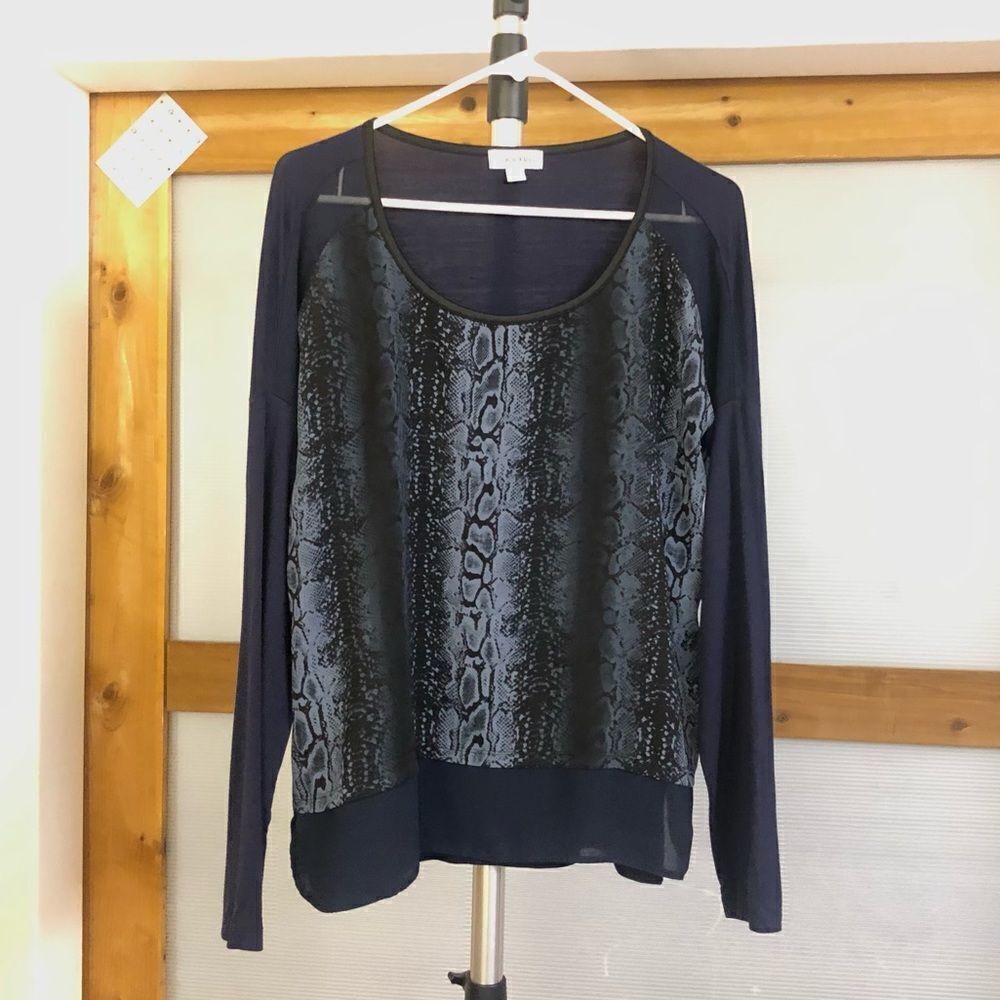 Calvin KLEIN Animal Print Transparent Mesh Shoulders Lonf Sleeve in Blue / Sz L